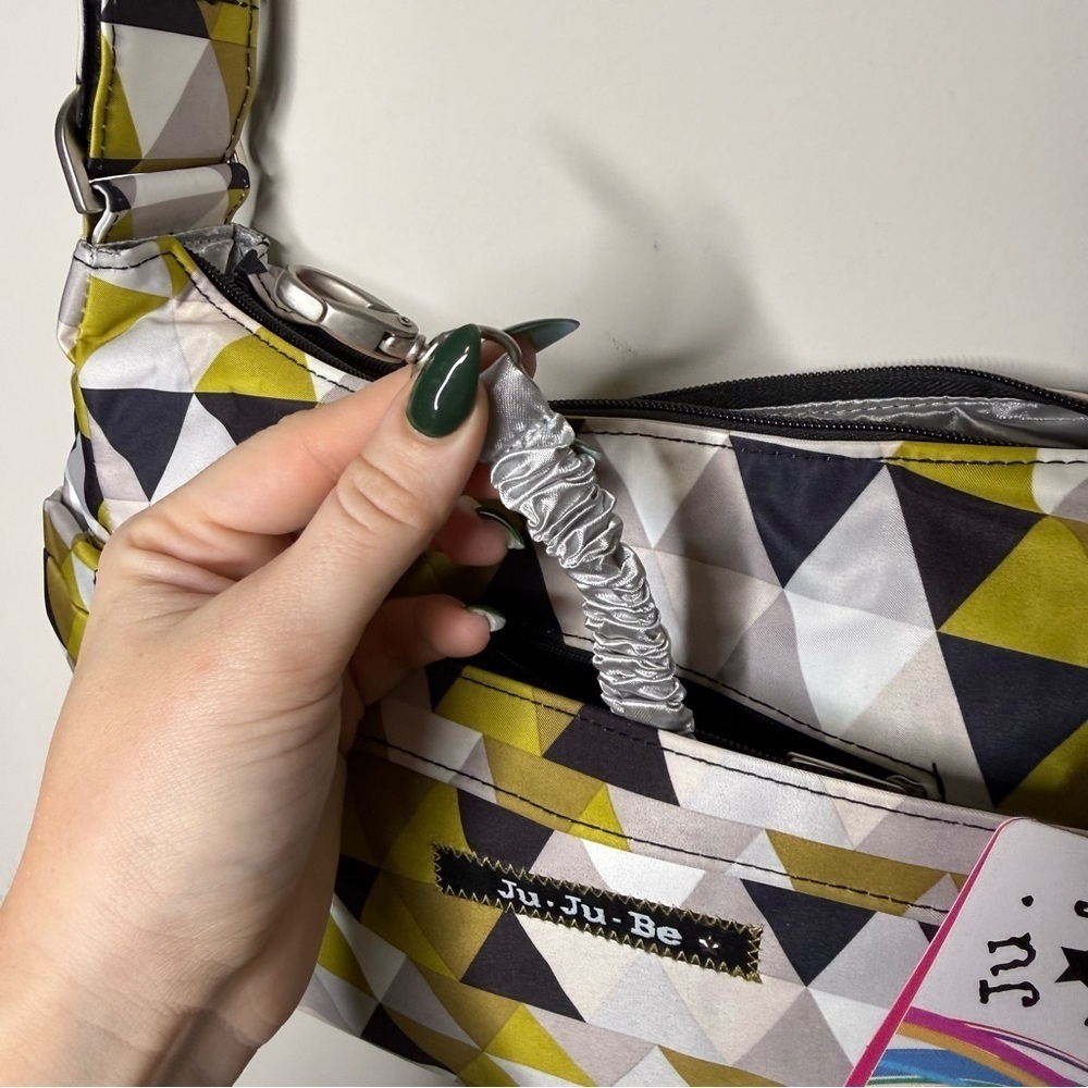 Ju-Ju-Be Triangular Patterned Baby Bag - Picture 5 of 14
